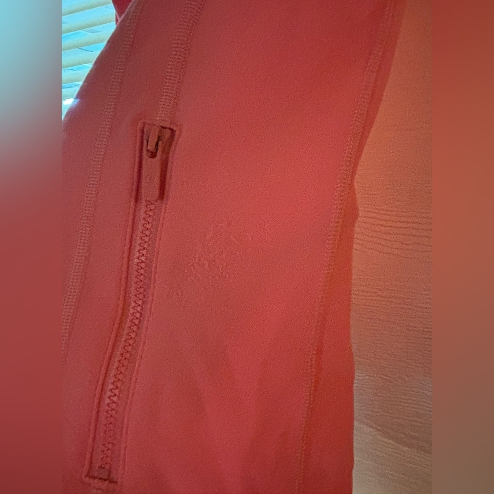 Lululemon Jacket - Picture 5 of 6